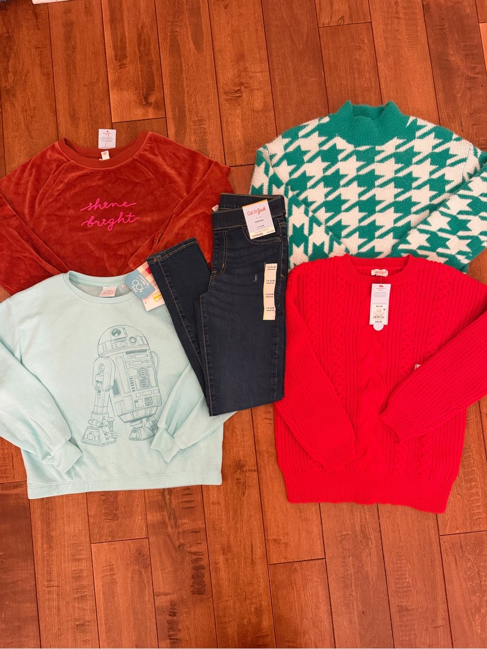 Girls Cat & Jack fall/winter holiday bundle- sweaters and jeans